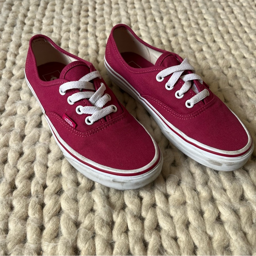 Vans Fuchsia Canvas Sneakers | womens 7 - mens 5.5